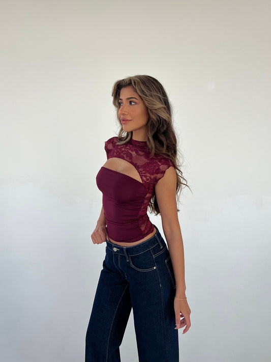 Lara lace top - burgundy