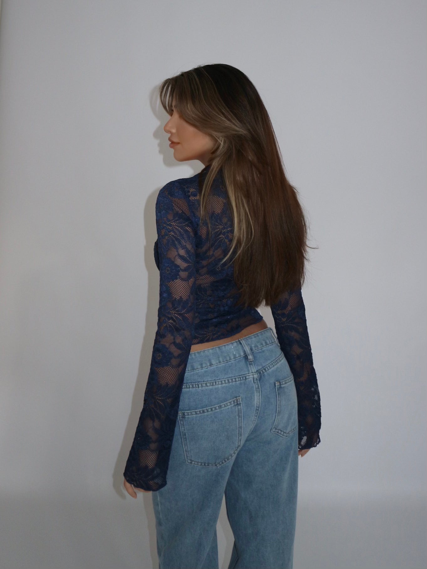 Pretty Luna lace top - dark blue