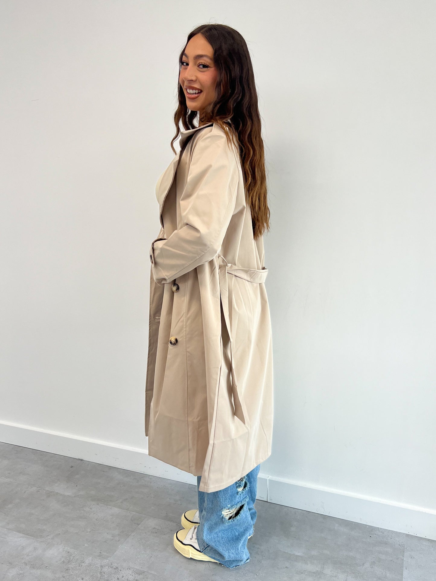 ULTIMATE TRENCH COAT BEIGE