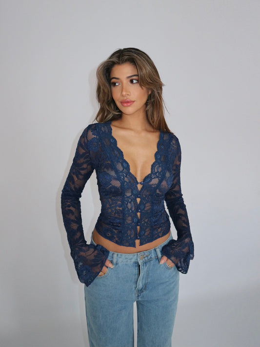 Pretty Luna lace top - dark blue