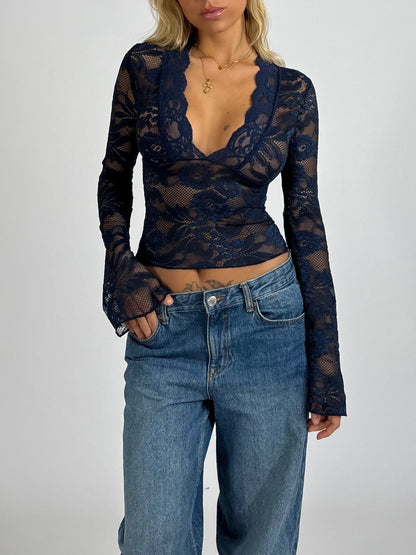 Pretty lace top - dark blue