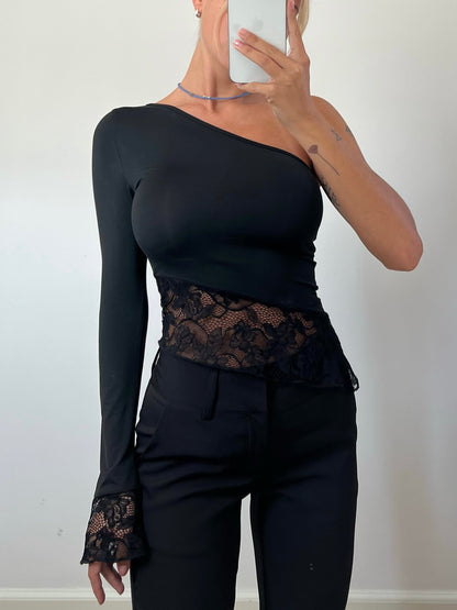 Slope lace top - black