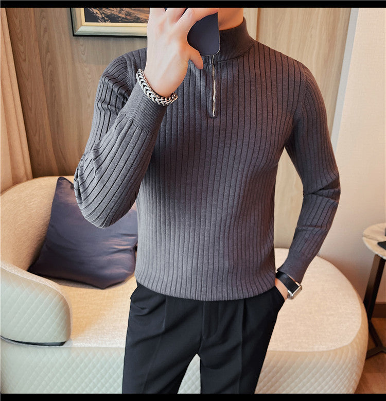 Knitted sweater with a collar